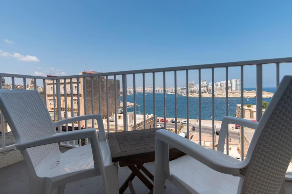 Vallettastay - Harbor View Gem -Sea View 2 Bed Apt Εξωτερικό φωτογραφία