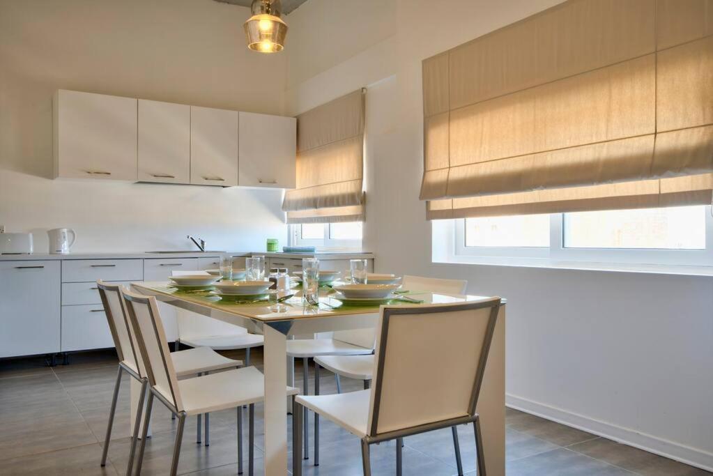 Vallettastay - Harbor View Gem -Sea View 2 Bed Apt Εξωτερικό φωτογραφία